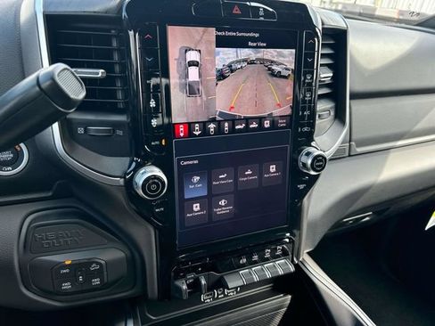 New 2027 RAM 2500 Big Horn AWD/4WD image 30