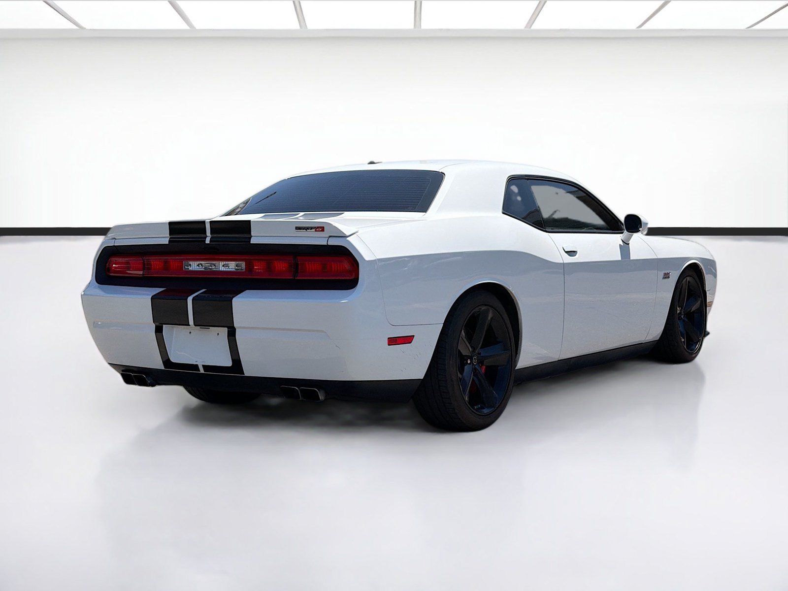Used 2012 Dodge Challenger SRT8 RWD image 4