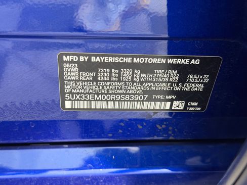 Used 2024 BMW X7 M60i w/ Executive Package image 21