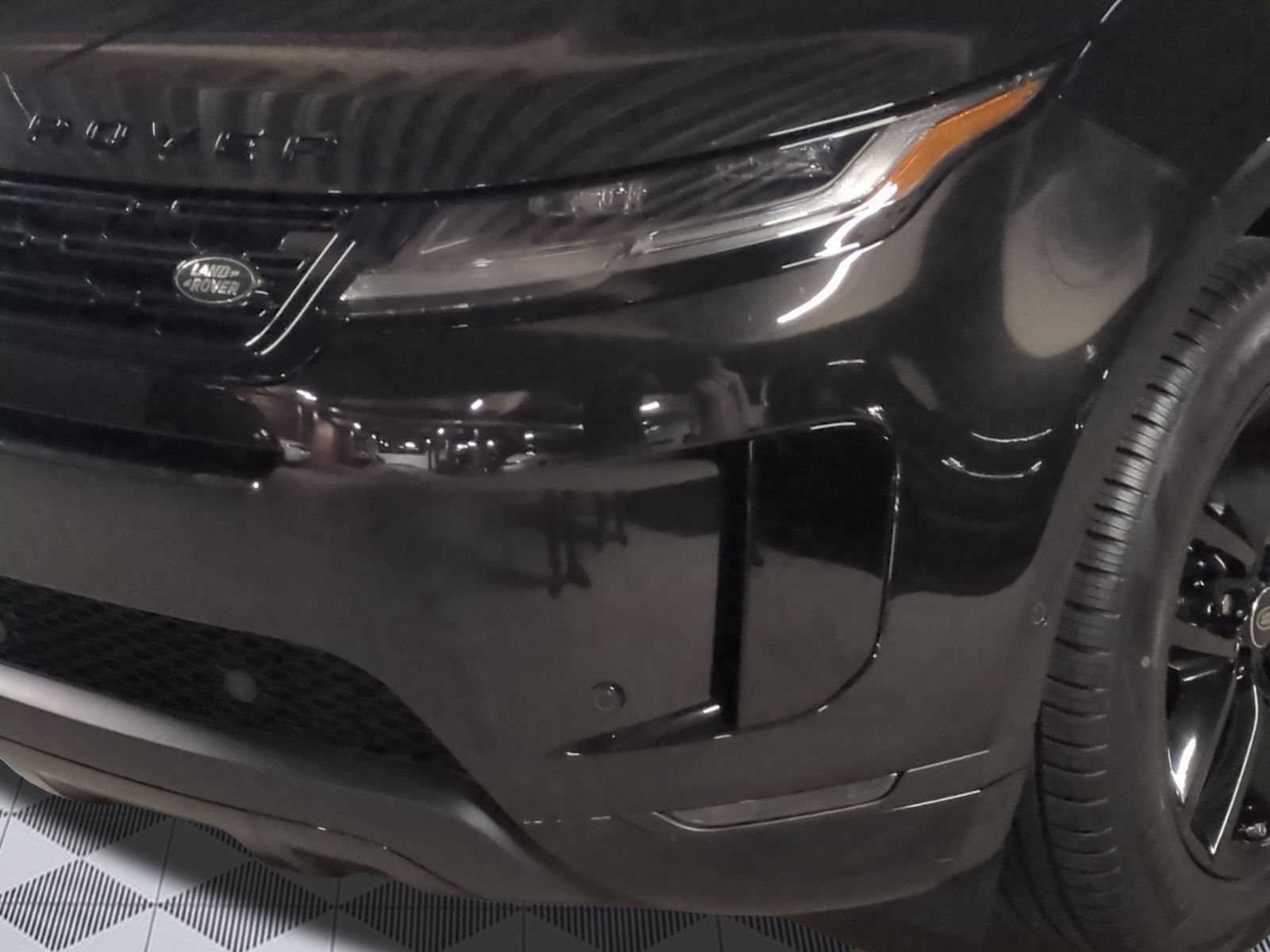 New 2026 Land Rover Range Rover Evoque S AWD/4WD image 10