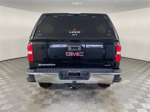 Used 2018 GMC Sierra 2500 SLE w/ SLE Preferred Package image 22