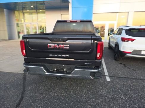 Used 2025 GMC Sierra 1500 SLT AWD/4WD image 5