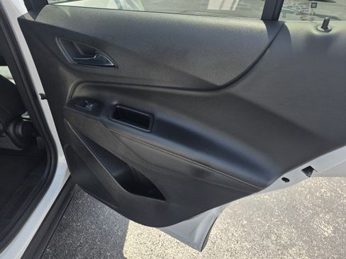 Used 2019 Chevrolet Equinox Premier FWD image 21