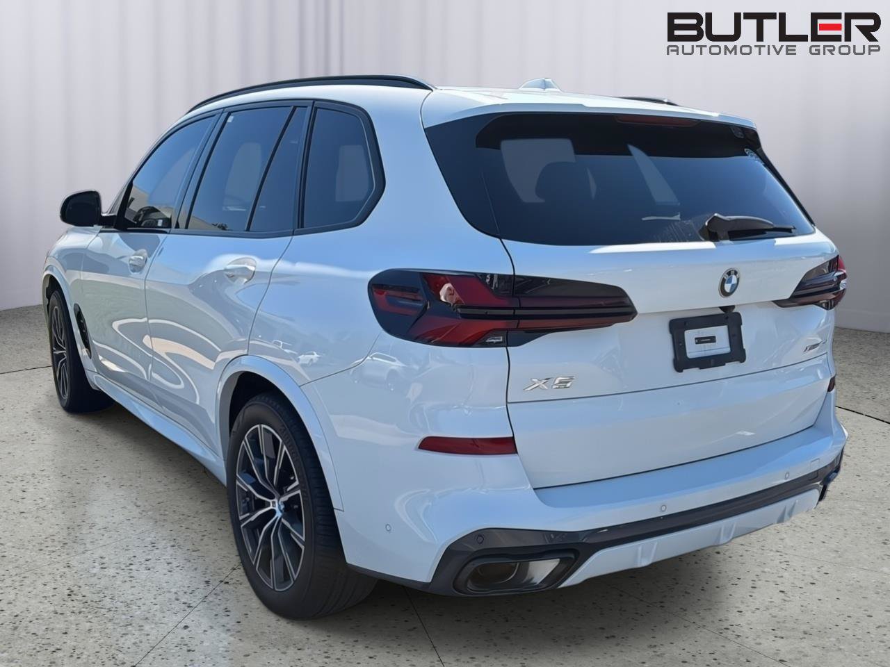 Used 2024 BMW X5 xDrive40i w/ Executive Package AWD/4WD image 10
