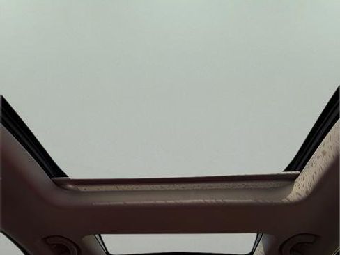 Used 2021 Alfa Romeo Giulia Ti w/ Nero Edizione image 22