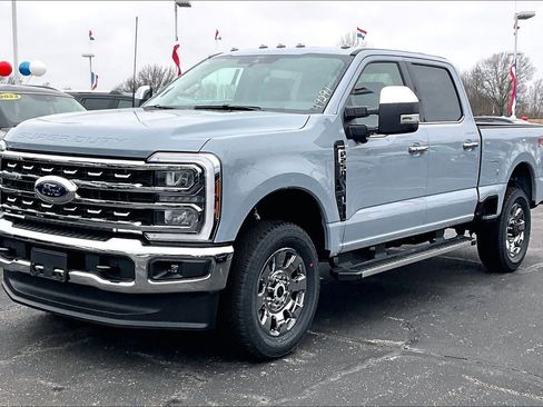 New 2026 Ford F250 Lariat w/ Chrome Package image 2