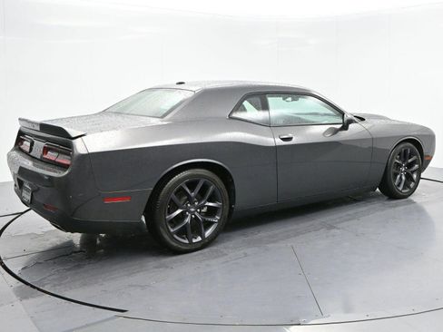 Used 2022 Dodge Challenger GT RWD image 7
