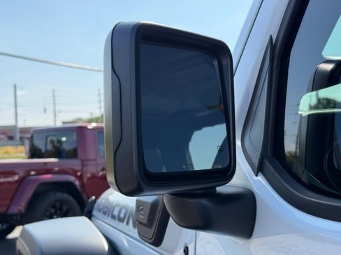 Used 2022 Jeep Wrangler Unlimited Rubicon 4xe w/ Cold Weather Group image 38