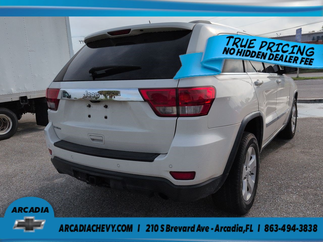 Used 2012 Jeep Grand Cherokee Laredo RWD image 4