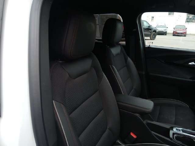 Used 2023 Chevrolet TrailBlazer RS w/ Convenience Package FWD image 47