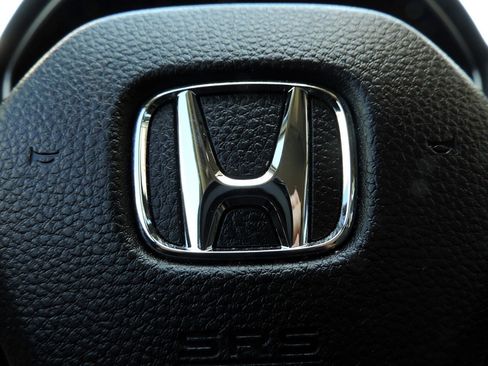 Used 2024 Honda Civic EX-L image 24