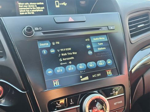 Used 2019 Acura ILX w/ Premium & A-SPEC Package image 19