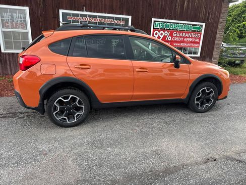 Used 2015 Subaru Crosstrek 2.0i Limited AWD/4WD image 8