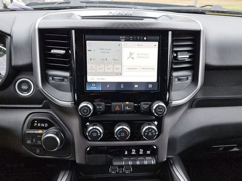 New 2026 RAM 1500 Express image 17