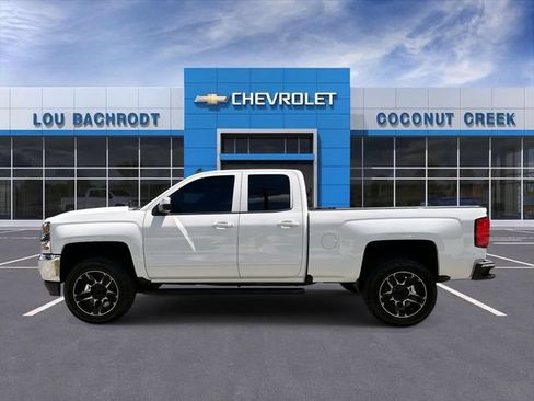 Used 2018 Chevrolet Silverado 1500 LT RWD image 5