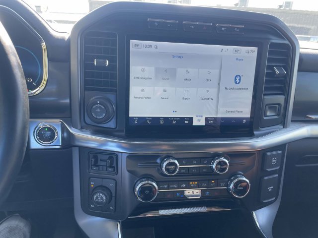 Used 2022 Ford F150 Lariat w/ Trailer Tow Package AWD/4WD image 26