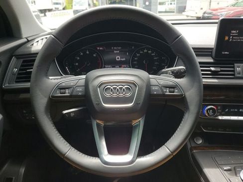 Used 2020 Audi Q5 2.0T Premium AWD/4WD image 24