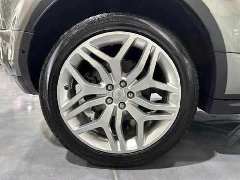 Used 2018 Land Rover Range Rover Evoque HSE Dynamic AWD/4WD image 8