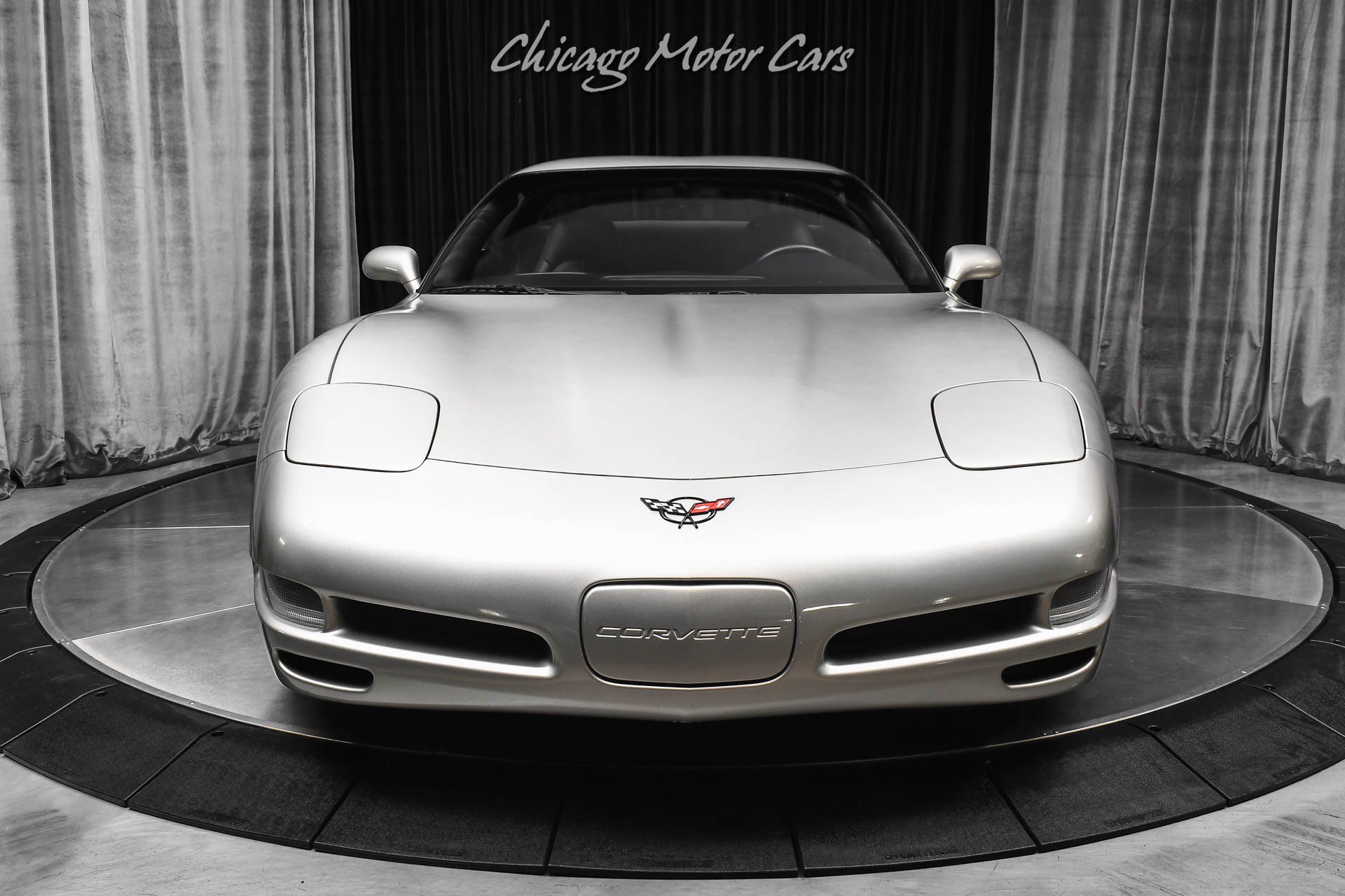 Used 1999 Chevrolet Corvette Coupe w/ Lighting Pkg RWD image 7