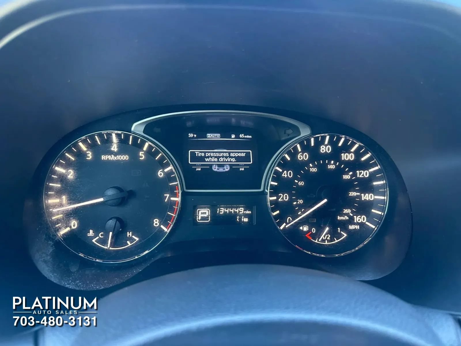 Used 2015 Nissan Pathfinder SV w/ Cargo Package FWD image 10