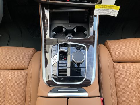 New 2026 BMW X5 sDrive40i w/ Premium Package image 19