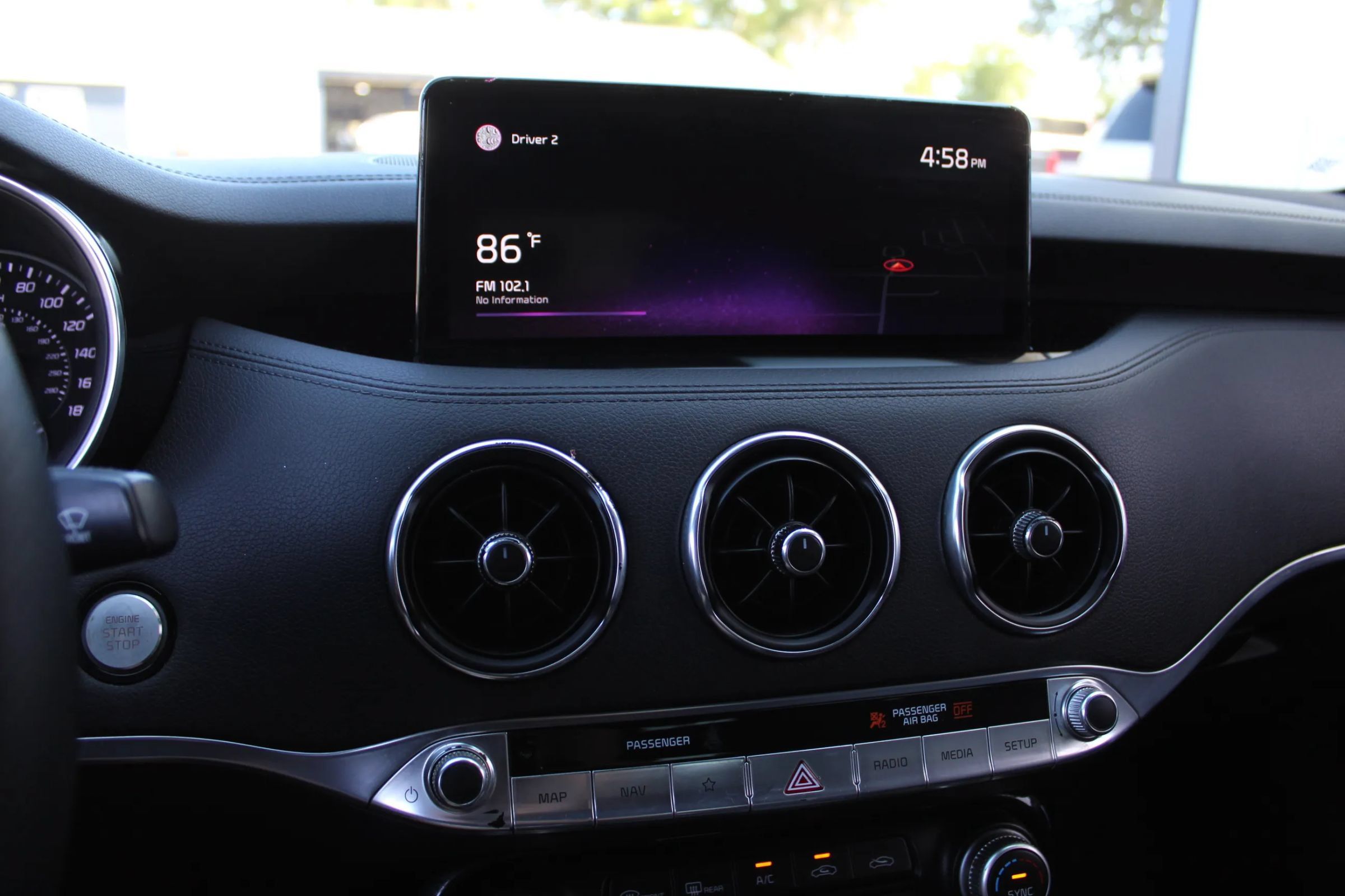 Used 2022 Kia Stinger GT-Line w/ Sun & Sound Package AWD/4WD image 15
