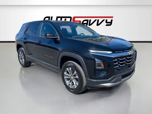 Used 2026 Chevrolet Equinox LT FWD image 1