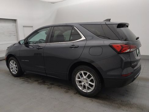 Used 2023 Chevrolet Equinox LT image 3