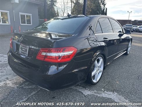 Used 2011 Mercedes-Benz E 550 Sedan image 7