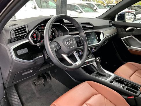 Used 2022 Audi Q3 2.0T Premium Plus image 17