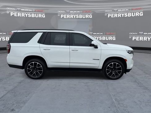 Used 2021 Chevrolet Tahoe RST w/ Luxury Package AWD/4WD image 9