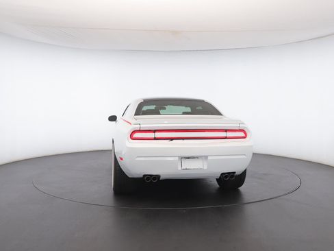 Used 2010 Dodge Challenger R/T image 22