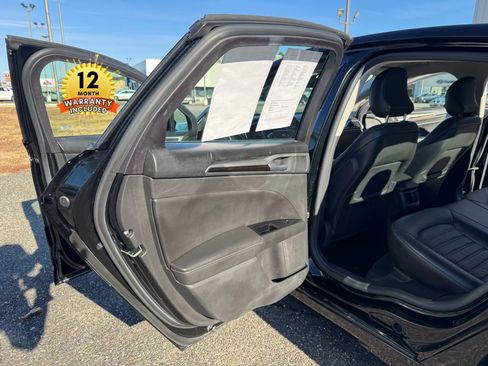 Used 2016 Ford Fusion Energi SE image 12