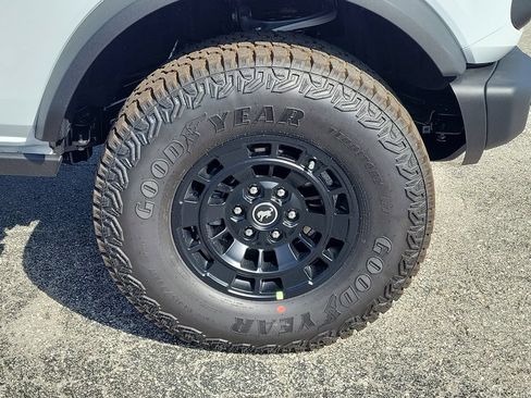 New 2026 Ford Bronco Badlands AWD/4WD image 6