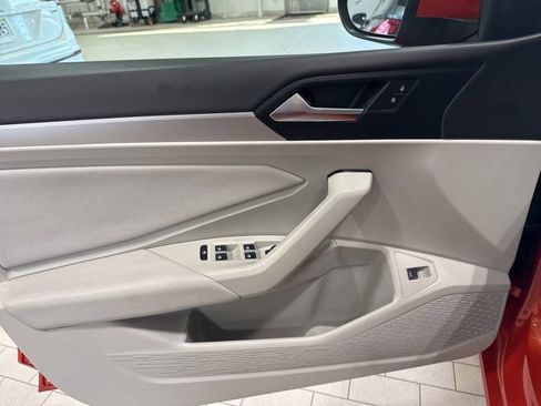 Certified 2019 Volkswagen Jetta S w/ Driver Assistance Package image 10