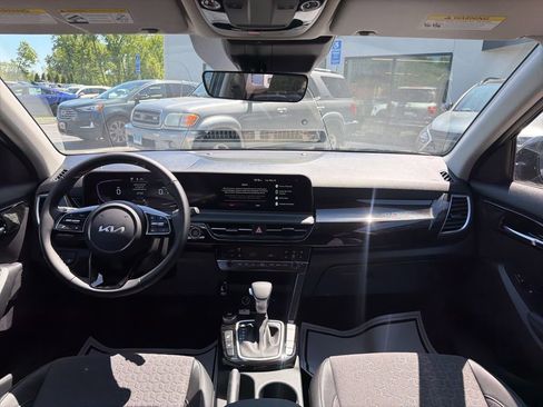 New 2026 Kia Seltos S AWD/4WD image 22