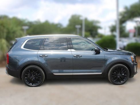 Used 2022 Kia Telluride SX w/ Towing Package FWD image 5