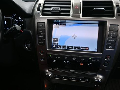 Certified 2021 Lexus GX 460 Premium w/ Premium Package AWD/4WD image 29