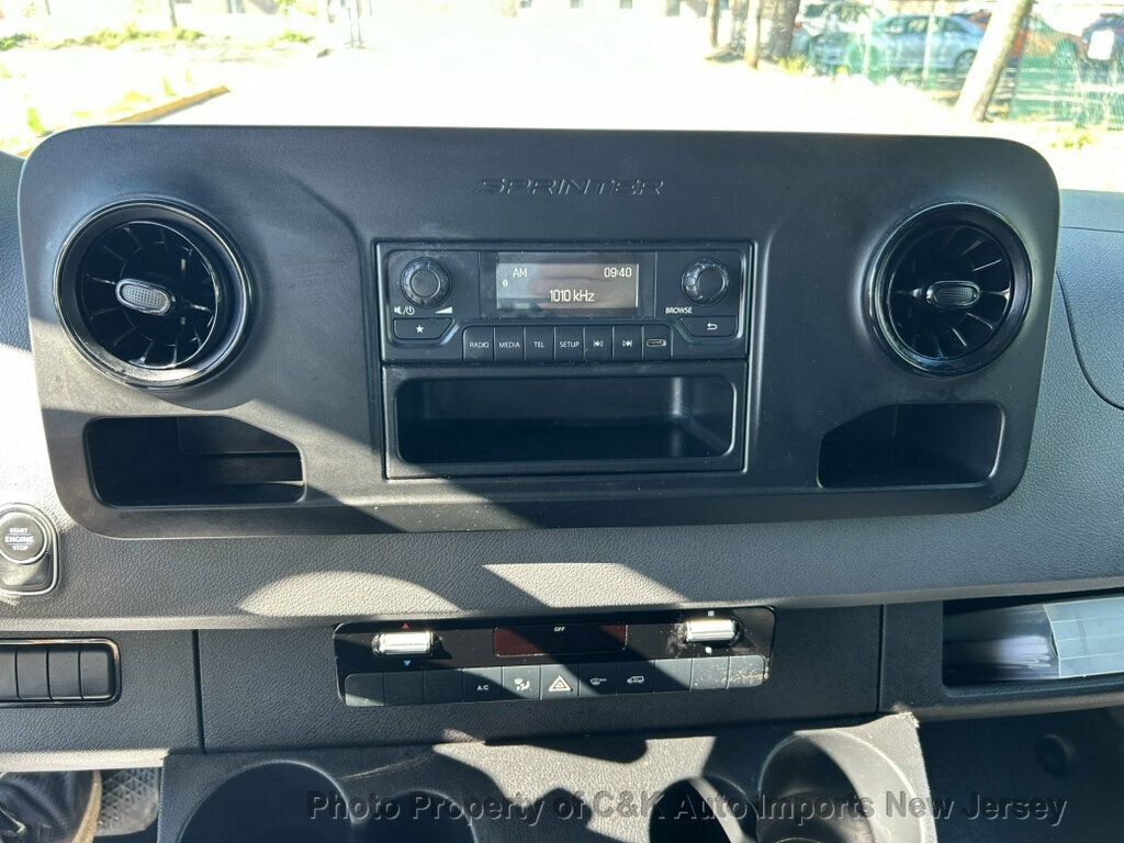 Used 2021 Mercedes-Benz Sprinter 2500 image 26