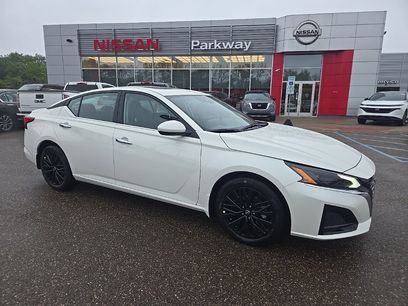 New 2025 Nissan Altima 2.5 SV