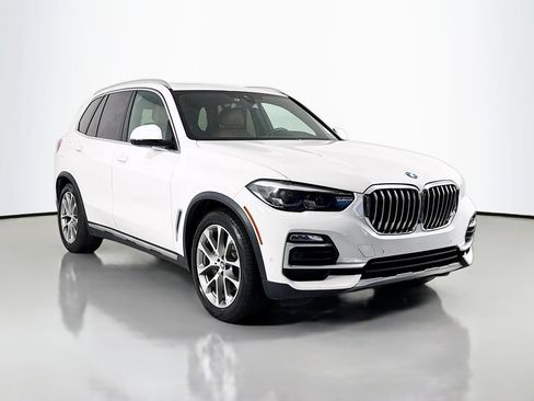 Used 2020 BMW X5 xDrive40i w/ Premium Package AWD/4WD image 3