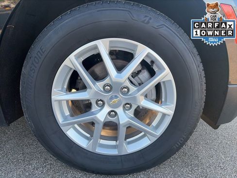 Used 2024 Chevrolet Equinox LT w/ LPO, Floor Liner Package AWD/4WD image 11