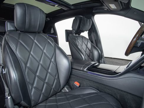 Used 2023 Mercedes-Benz Maybach S 580 4MATIC image 77