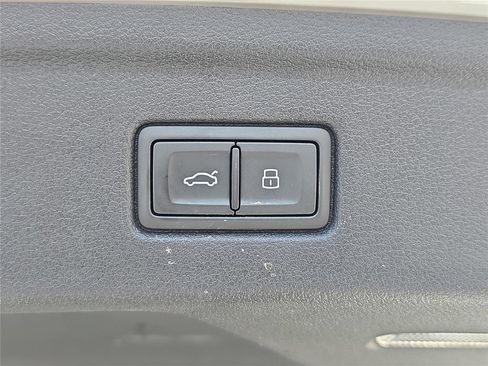 Used 2023 Audi A5 2.0T Premium Plus image 28