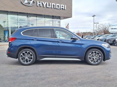 Used 2021 BMW X1 xDrive28i w/ Premium Package image 2
