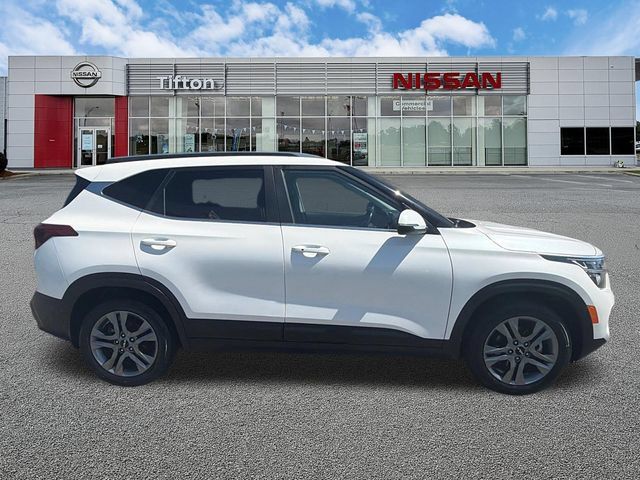 Used 2023 Kia Seltos S FWD image 8