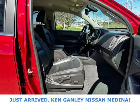 Used 2020 GMC Canyon All Terrain w/ Trailering Package image 21