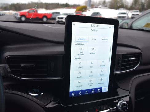 Used 2023 Ford Explorer ST w/ Equipment Group 401A image 14