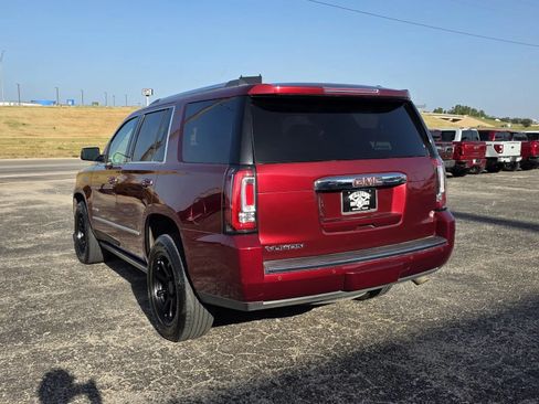 Used 2017 GMC Yukon Denali w/ Open Road Package AWD/4WD image 5