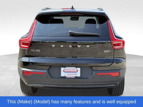 Used 2023 Volvo XC40 B5 Plus w/ Climate Package AWD/4WD image 10